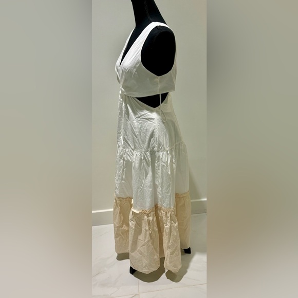 Endless Rose TWIST CUT OUT COLOR BLOCK MAXI - Picture 7 of 11